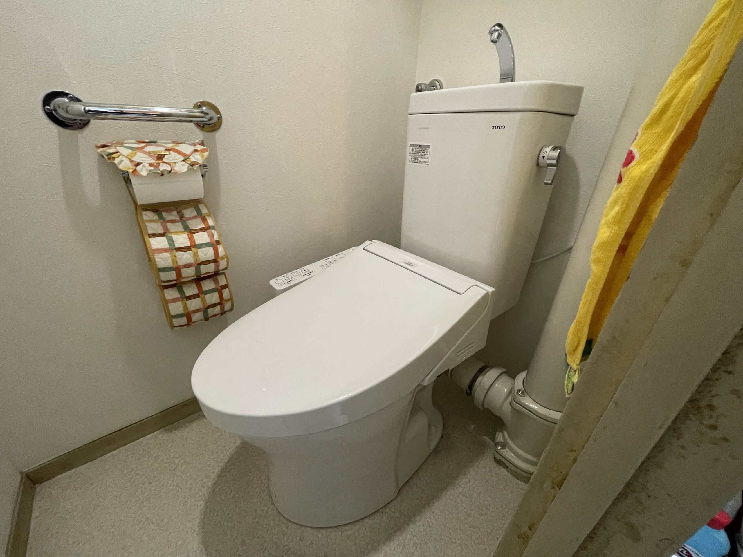 大阪市中央区　分譲マンションのトイレ取替リフォーム工事　ピュアレストQRシリーズ