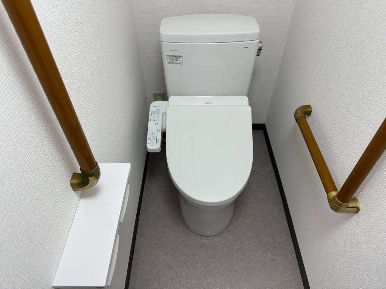 大阪市住吉区　戸建て住宅の和式から洋式トイレの改修工事