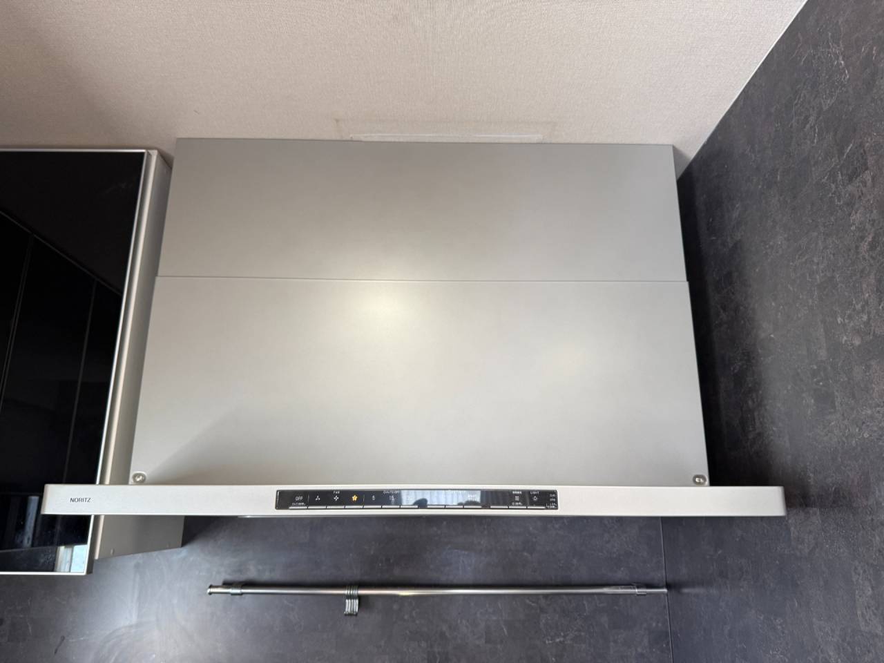 大阪市中央区　分譲マンションのレンジフード取替リフォーム工事　イージア