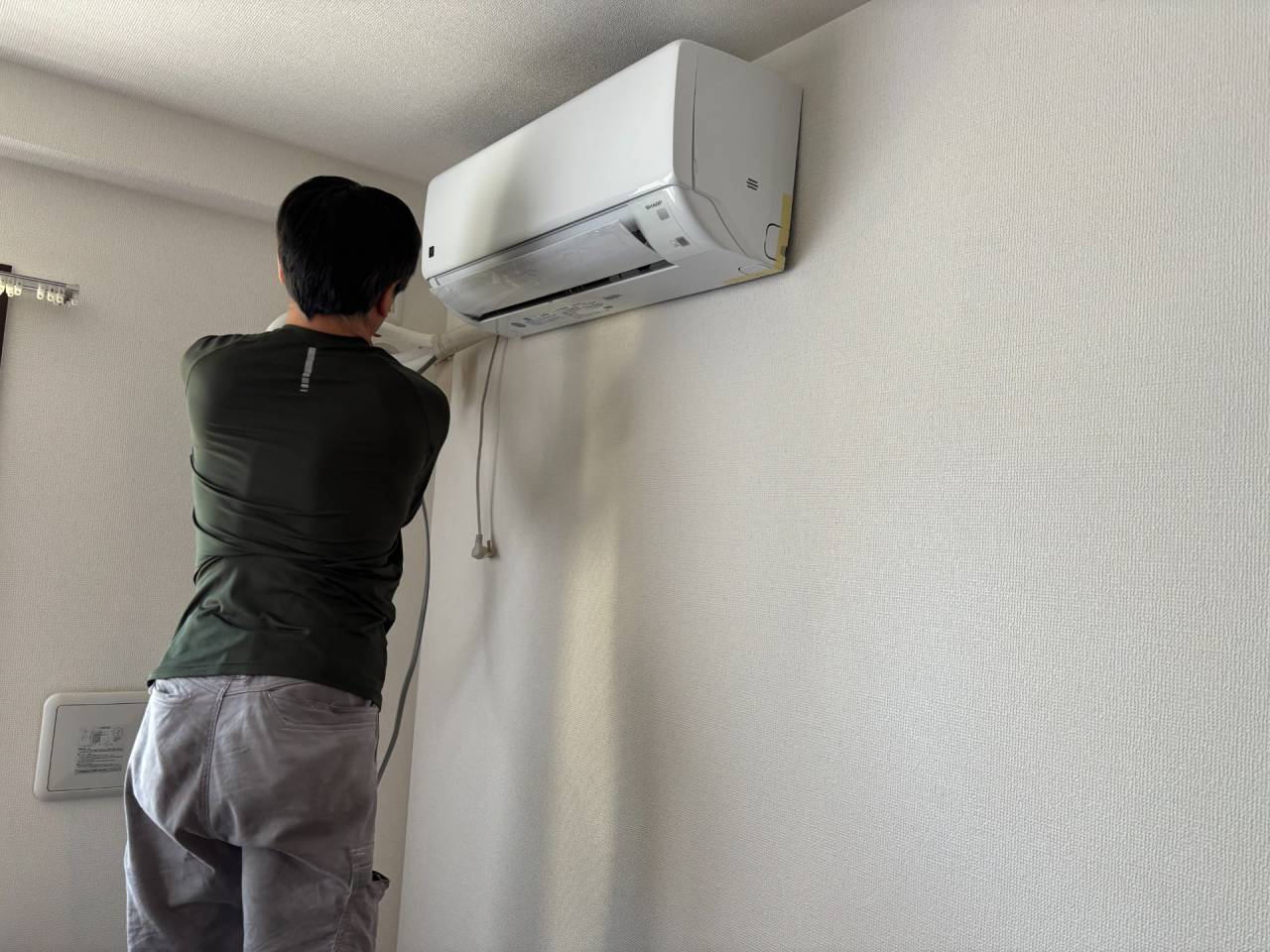 【お知らせ】エアコンの交換もやっています