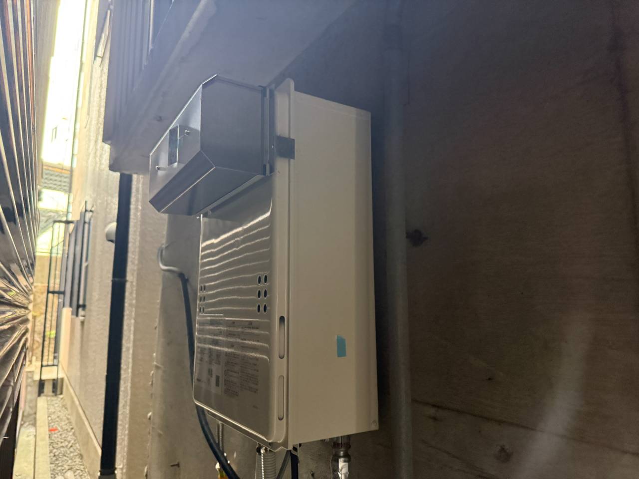 大阪市天王寺区　戸建て住宅の給湯器取替リフォーム工事　パロマからノーリツ