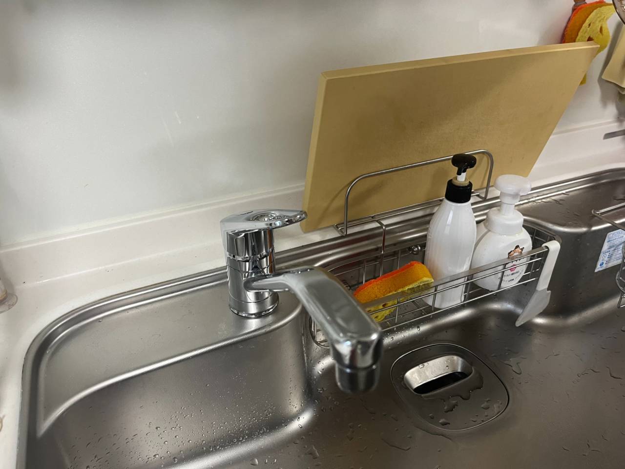 大阪市東淀川区　マンションのキッチン水栓取替リフォーム工事