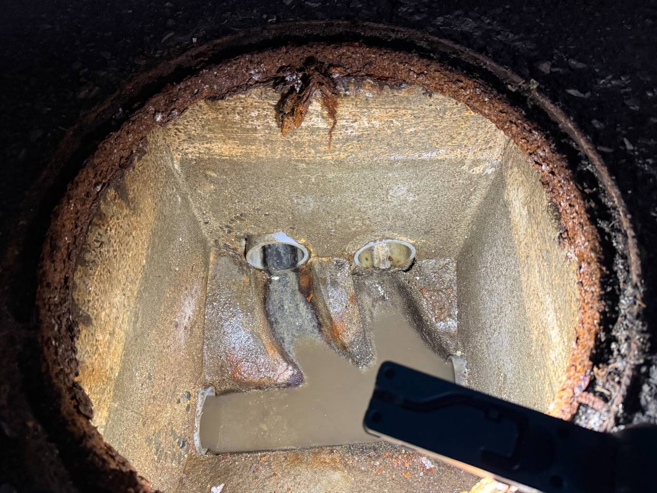 大阪市天王寺区　マンションの排水管つまり解消工事