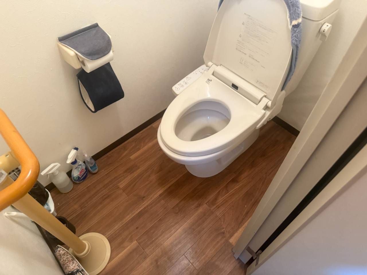 大阪市天王寺区　マンションの排水詰まり修理工事　トイレと浴室