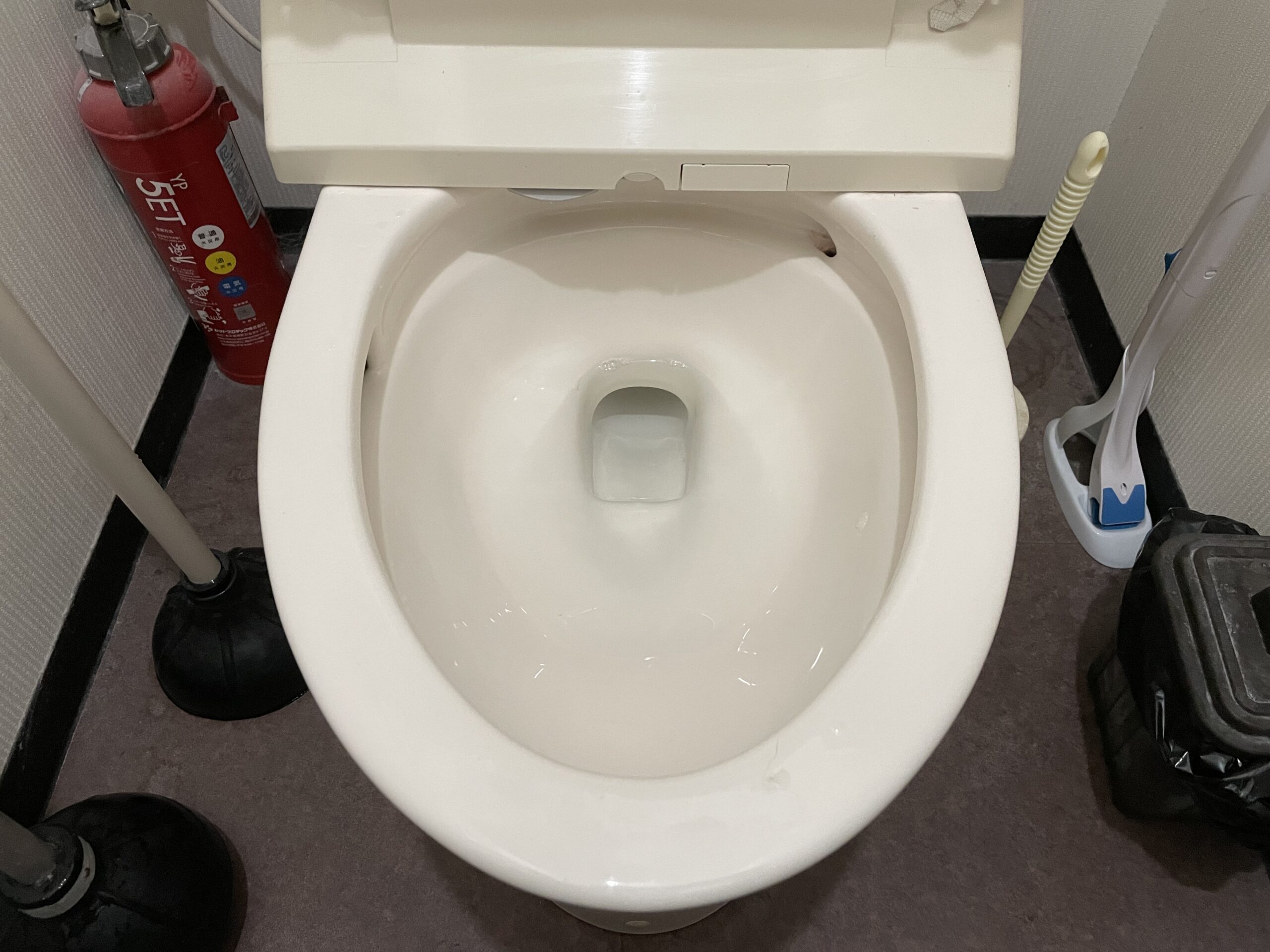 中央区　トイレ詰り　施工後①